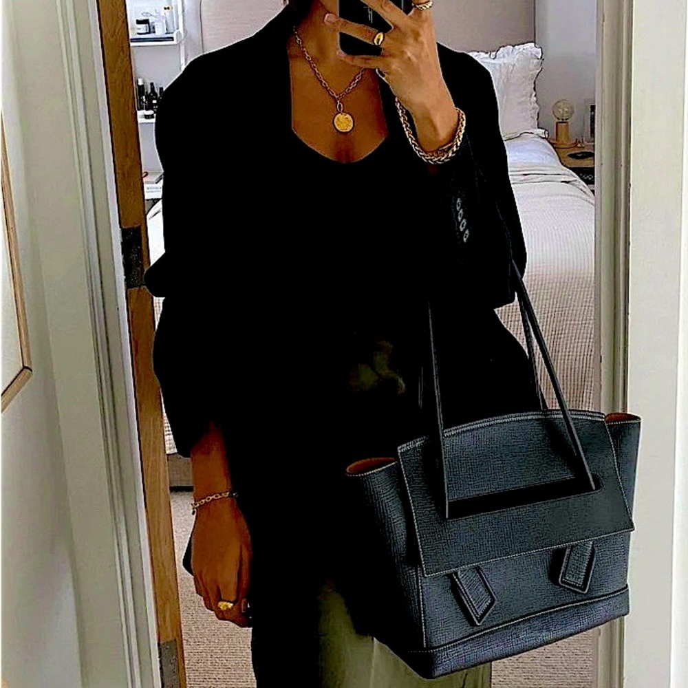 ITALIAN LEATHER CROC EMBOSSED TOTE BAG